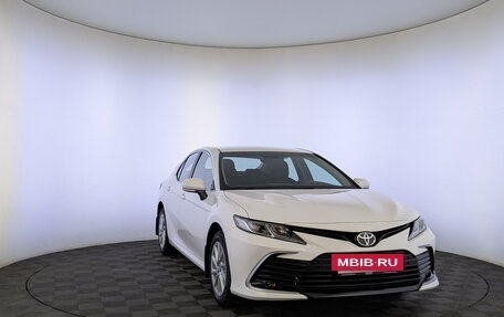 Toyota Camry, 2021 год, 3 050 000 рублей, 3 фотография