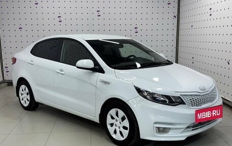 KIA Rio III рестайлинг, 2017 год, 1 380 000 рублей, 3 фотография