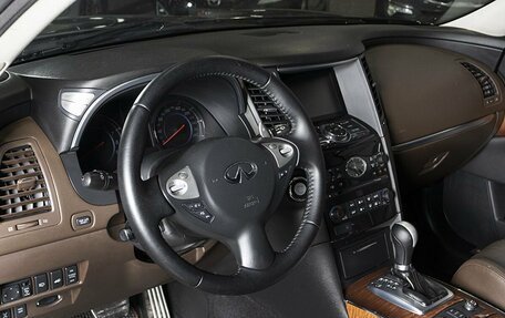 Infiniti FX II, 2011 год, 2 082 000 рублей, 3 фотография