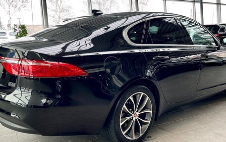 Jaguar XF II, 2019 год, 3 000 000 рублей, 8 фотография