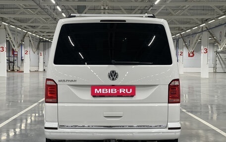 Volkswagen Multivan T6 рестайлинг, 2018 год, 3 359 000 рублей, 6 фотография