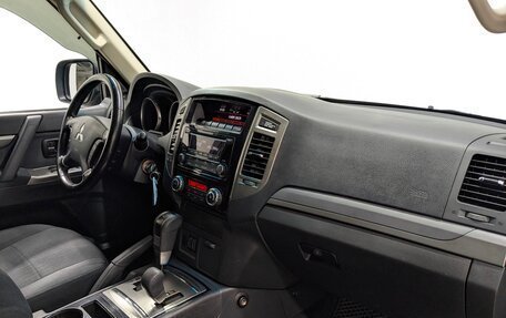 Mitsubishi Pajero IV, 2014 год, 2 700 000 рублей, 12 фотография