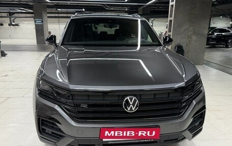 Volkswagen Touareg III, 2022 год, 9 900 000 рублей, 5 фотография