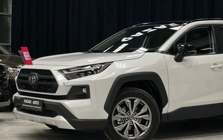 Toyota RAV4, 2024 год, 4 000 000 рублей, 2 фотография