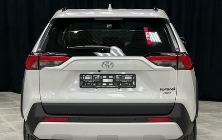 Toyota RAV4, 2024 год, 4 000 000 рублей, 6 фотография