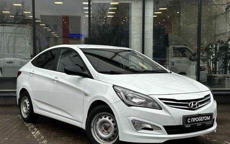 Hyundai Solaris II рестайлинг, 2016 год, 968 000 рублей, 3 фотография