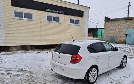 BMW 1 серия, 2010 год, 850 000 рублей, 3 фотография