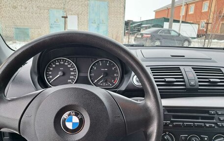 BMW 1 серия, 2010 год, 850 000 рублей, 9 фотография