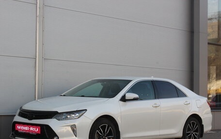 Toyota Camry, 2017 год, 2 377 000 рублей, 5 фотография