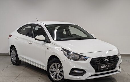 Hyundai Solaris II рестайлинг, 2019 год, 1 530 000 рублей, 3 фотография