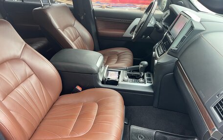 Toyota Land Cruiser 200, 2019 год, 9 500 000 рублей, 13 фотография