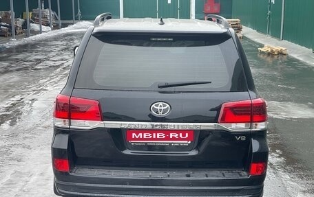 Toyota Land Cruiser 200, 2019 год, 9 500 000 рублей, 7 фотография