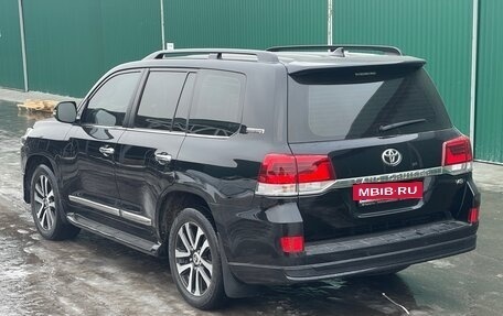 Toyota Land Cruiser 200, 2019 год, 9 500 000 рублей, 8 фотография