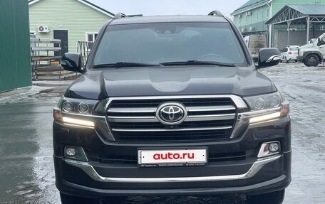 Toyota Land Cruiser 200, 2019 год, 9 500 000 рублей, 3 фотография