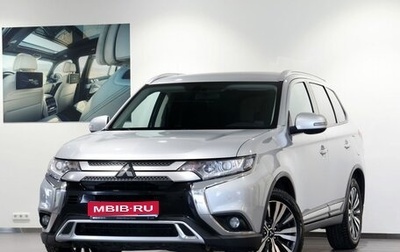 Mitsubishi Outlander III рестайлинг 3, 2020 год, 2 149 000 рублей, 1 фотография