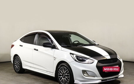 Hyundai Solaris II рестайлинг, 2013 год, 898 000 рублей, 3 фотография