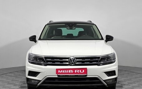 Volkswagen Tiguan II, 2019 год, 3 200 000 рублей, 2 фотография