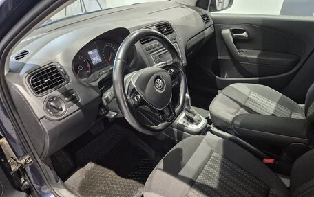 Volkswagen Polo VI (EU Market), 2017 год, 1 105 000 рублей, 7 фотография