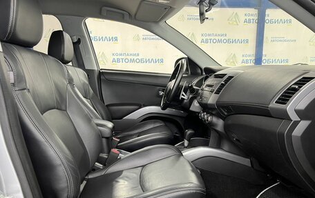 Mitsubishi Outlander III рестайлинг 3, 2010 год, 1 199 000 рублей, 12 фотография