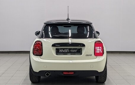 MINI Hatch, 2020 год, 2 250 000 рублей, 6 фотография