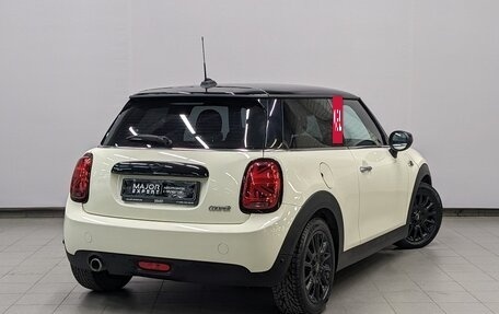 MINI Hatch, 2020 год, 2 250 000 рублей, 5 фотография