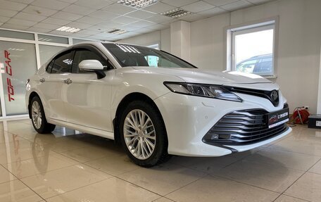 Toyota Camry, 2020 год, 2 999 999 рублей, 4 фотография