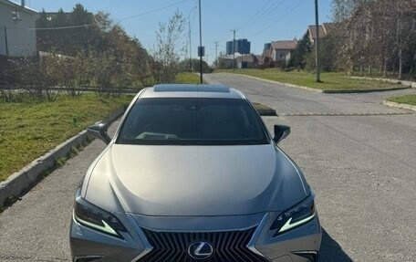 Lexus ES VII, 2019 год, 3 990 000 рублей, 15 фотография