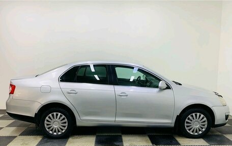 Volkswagen Jetta VI, 2006 год, 582 000 рублей, 4 фотография