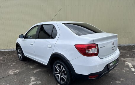 Renault Logan II, 2018 год, 975 000 рублей, 3 фотография