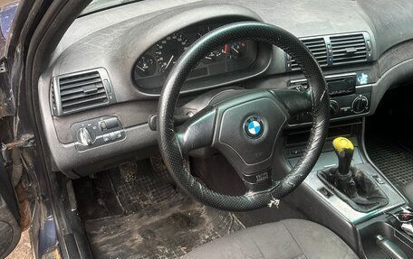 BMW 3 серия, 2004 год, 400 000 рублей, 13 фотография