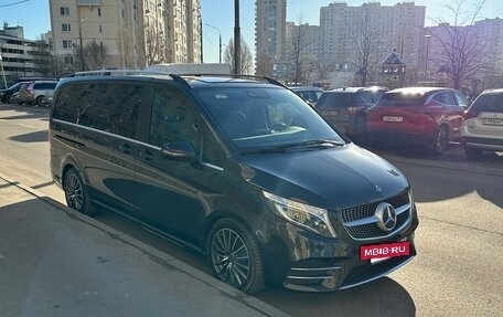 Mercedes-Benz V-Класс, 2020 год, 8 100 000 рублей, 3 фотография