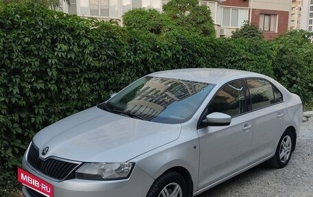 Skoda Rapid I, 2014 год, 950 000 рублей, 2 фотография