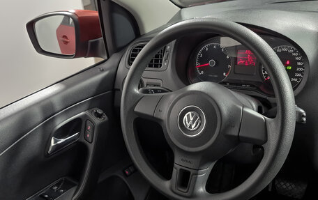 Volkswagen Polo VI (EU Market), 2013 год, 809 000 рублей, 15 фотография