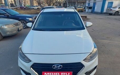 Hyundai Solaris II рестайлинг, 2018 год, 1 175 000 рублей, 7 фотография