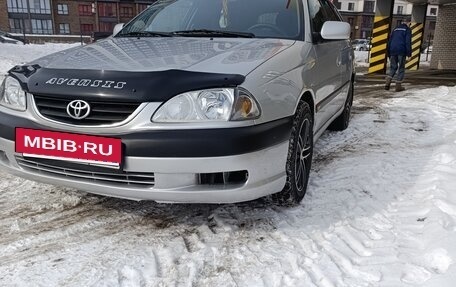 Toyota Avensis III рестайлинг, 2001 год, 558 000 рублей, 11 фотография