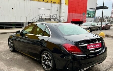 Mercedes-Benz C-Класс, 2019 год, 3 500 000 рублей, 22 фотография