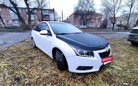 Chevrolet Cruze II, 2012 год, 600 000 рублей, 3 фотография