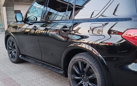 Infiniti QX56, 2011 год, 3 000 000 рублей, 6 фотография