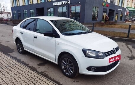 Volkswagen Polo VI (EU Market), 2015 год, 590 000 рублей, 4 фотография