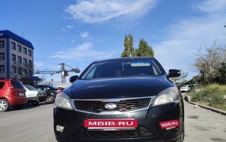 KIA cee'd I рестайлинг, 2010 год, 710 000 рублей, 15 фотография