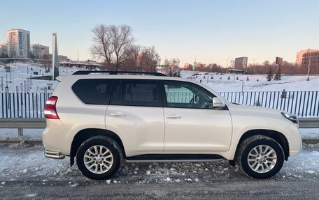 Toyota Land Cruiser Prado 150 рестайлинг 2, 2016 год, 4 150 000 рублей, 7 фотография