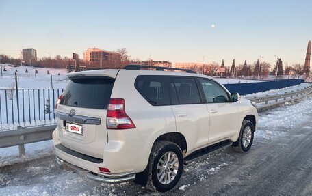 Toyota Land Cruiser Prado 150 рестайлинг 2, 2016 год, 4 150 000 рублей, 9 фотография