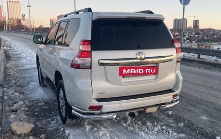 Toyota Land Cruiser Prado 150 рестайлинг 2, 2016 год, 4 150 000 рублей, 8 фотография