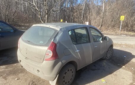 Renault Sandero I, 2014 год, 377 000 рублей, 3 фотография