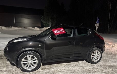 Nissan Juke II, 2011 год, 900 000 рублей, 2 фотография