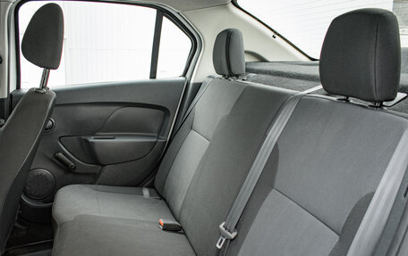 Renault Logan II, 2017 год, 595 000 рублей, 17 фотография