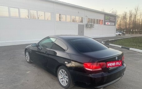 BMW 3 серия, 2009 год, 1 300 000 рублей, 4 фотография