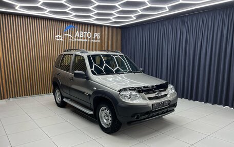 Chevrolet Niva I рестайлинг, 2017 год, 780 000 рублей, 4 фотография