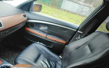 BMW 7 серия, 2004 год, 650 000 рублей, 5 фотография