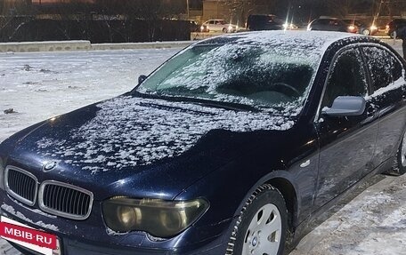 BMW 7 серия, 2004 год, 650 000 рублей, 12 фотография